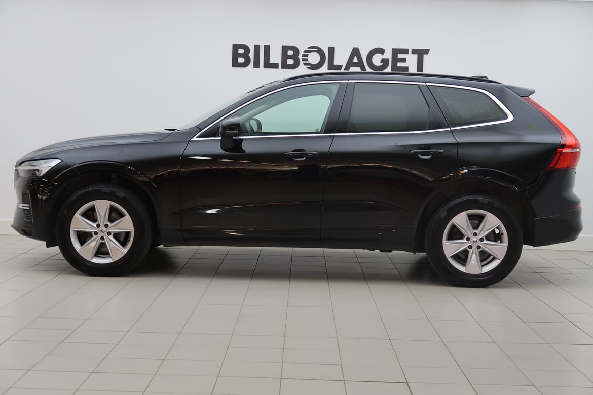 Volvo XC60 2022 - miniatyr 2