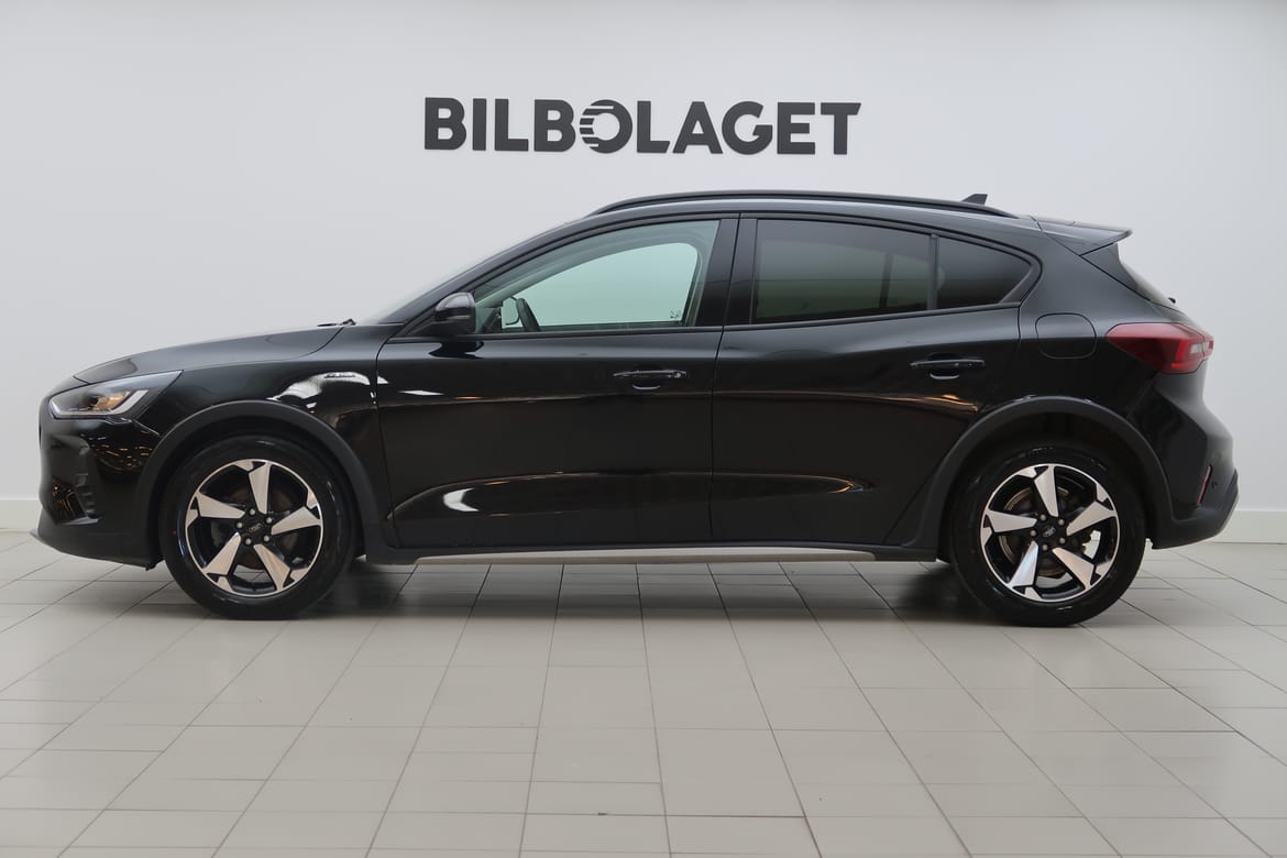 Ford Focus 2022 - miniatyr 2