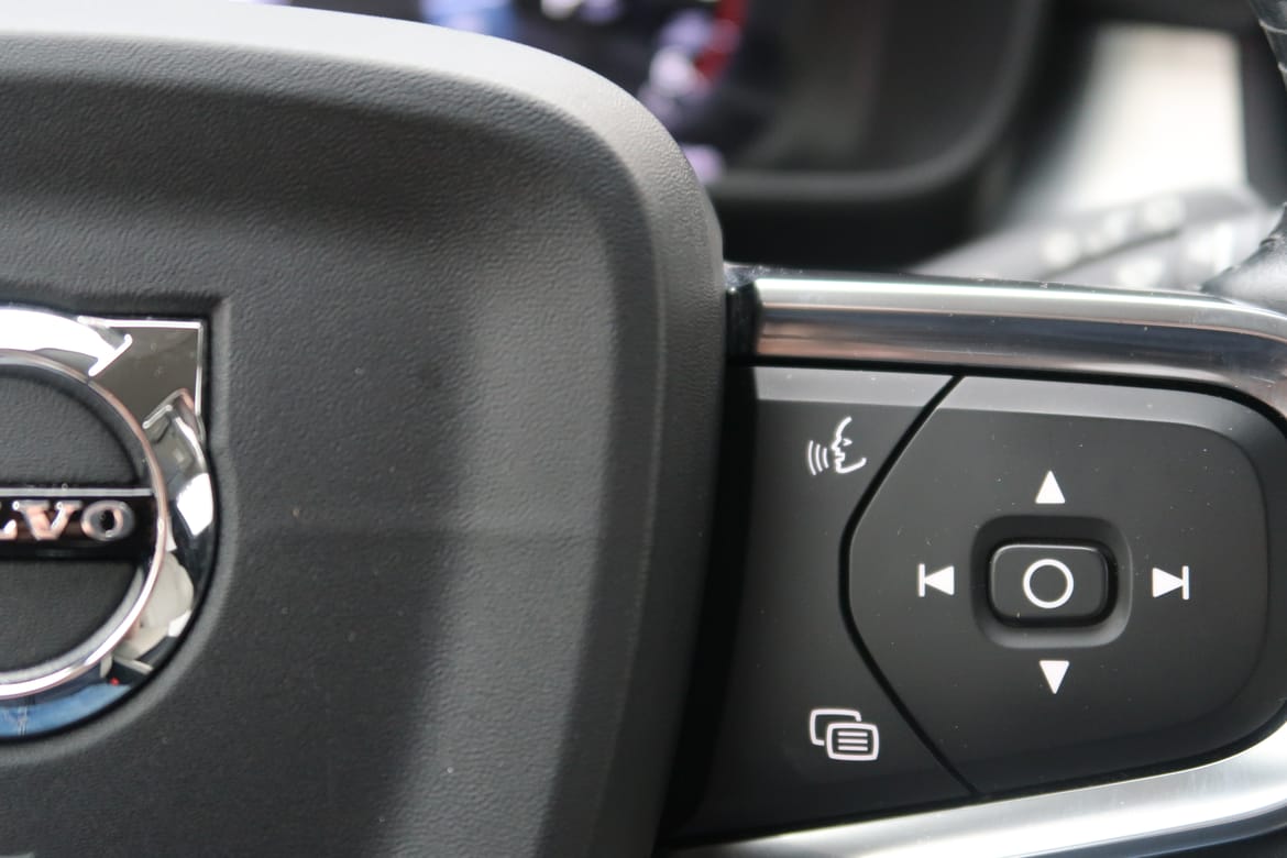Volvo XC40 2019 - miniatyr 11