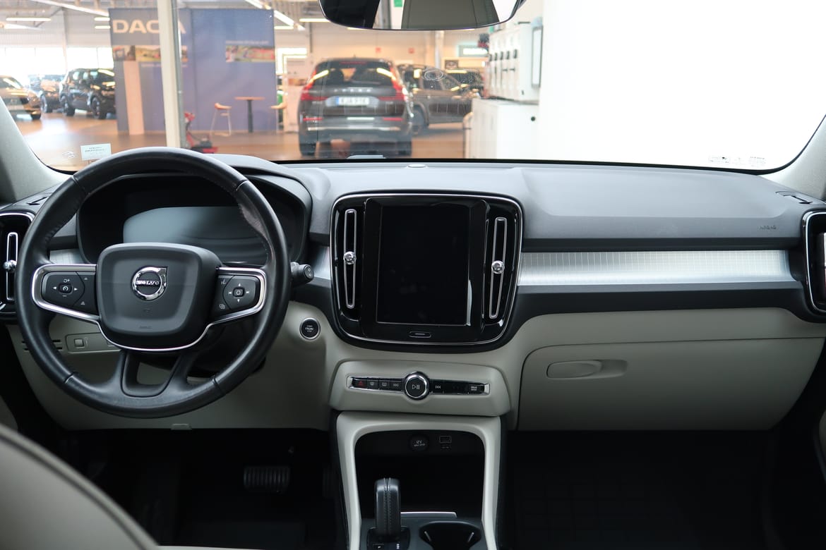 Volvo XC40 2019 - miniatyr 6