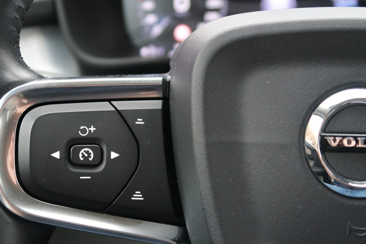 Volvo XC40 2019 - miniatyr 10