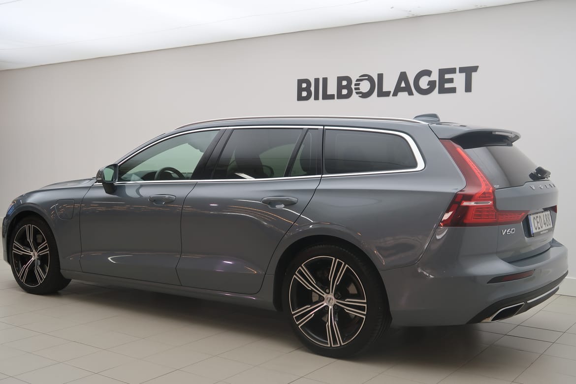 Volvo V60 2022 - miniatyr 3