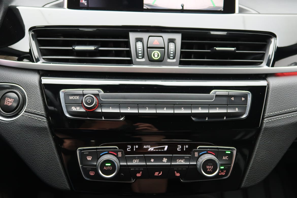 BMW X1 2021 - miniatyr 15
