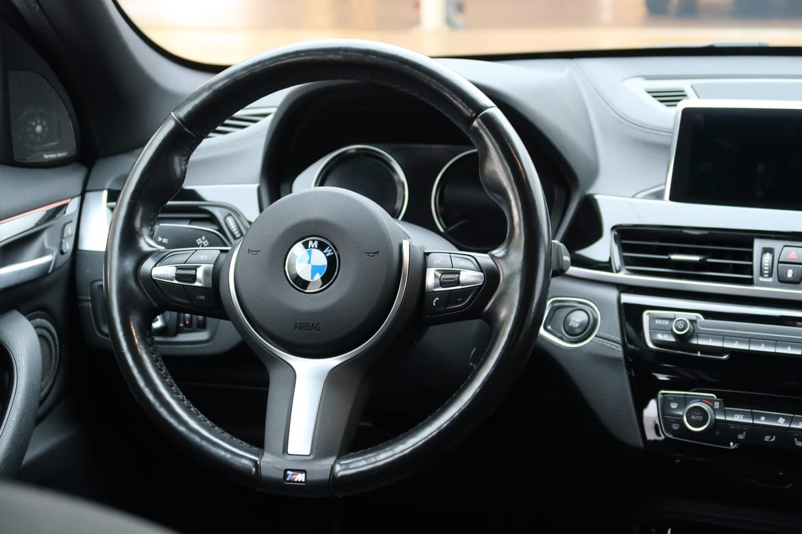BMW X1 2021 - miniatyr 7