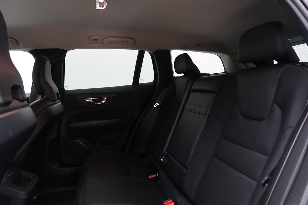 Volvo V60 2020 - miniatyr 5