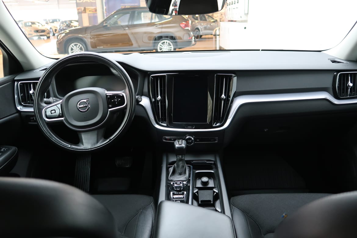 Volvo V60 2020 - miniatyr 6