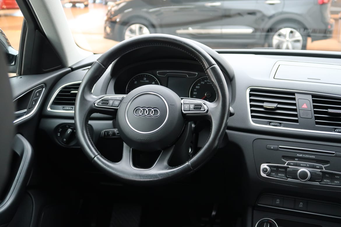 Audi Q3 2016 - miniatyr 7