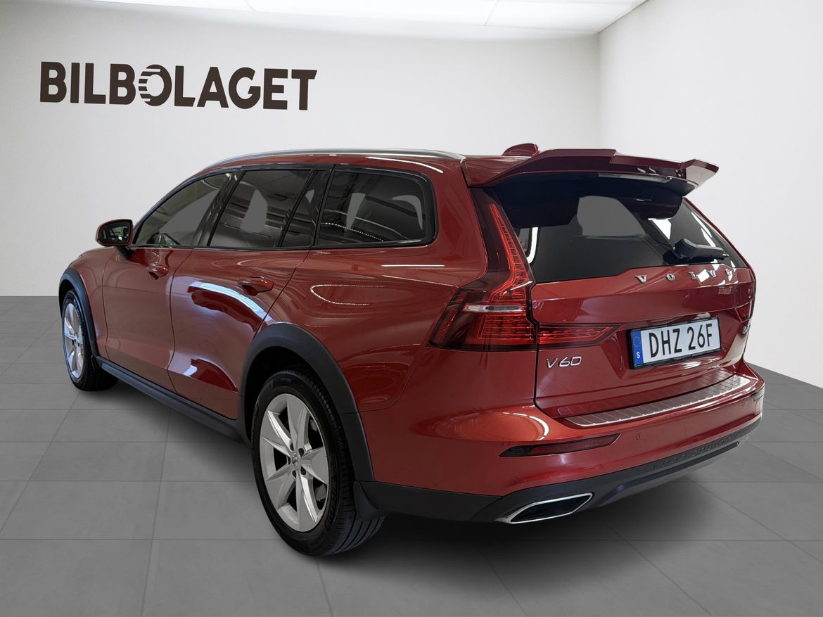 Volvo V60 2021 - miniatyr 3