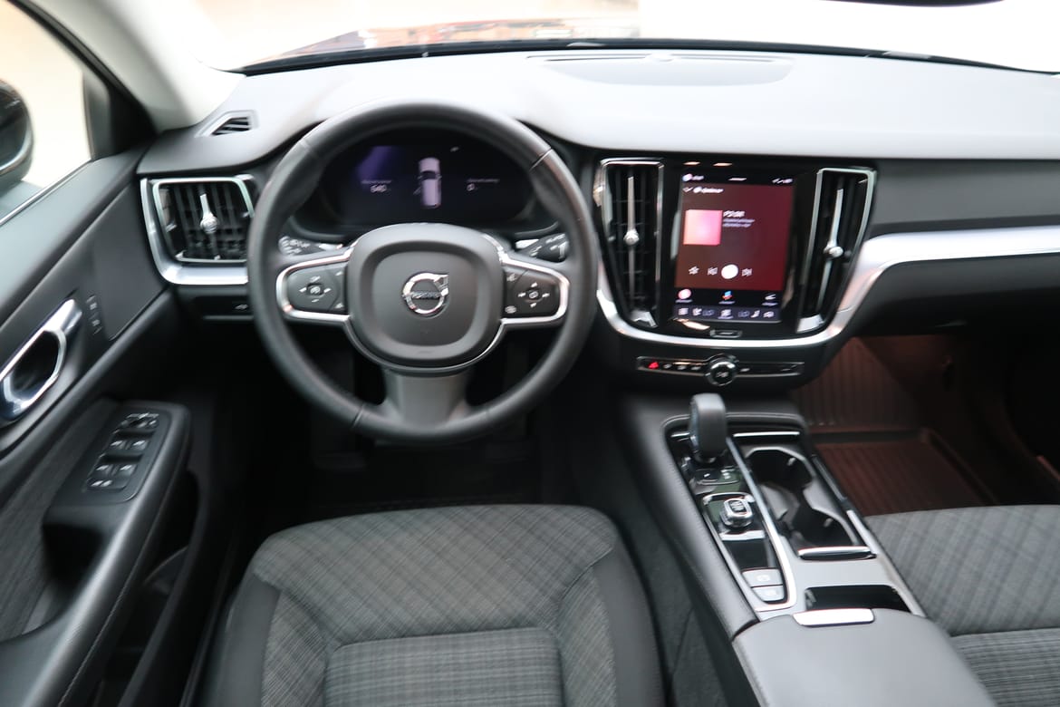 Volvo V60 2023 - miniatyr 7