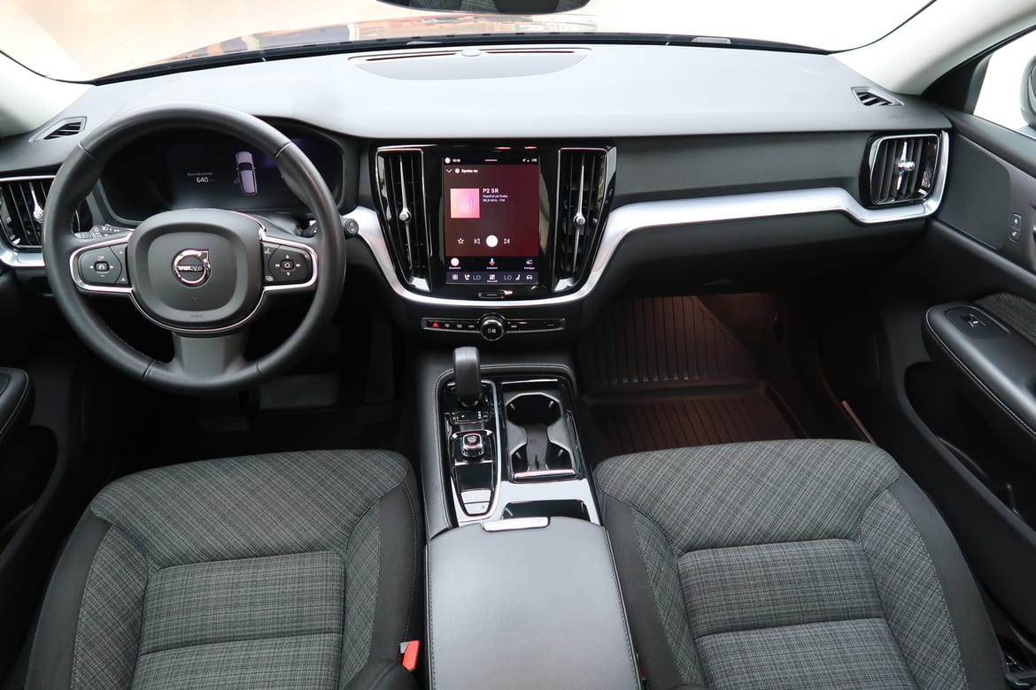 Volvo V60 2023 - miniatyr 8
