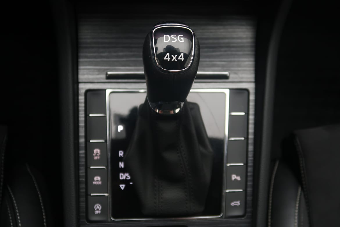 Škoda Superb 2022 - miniatyr 23