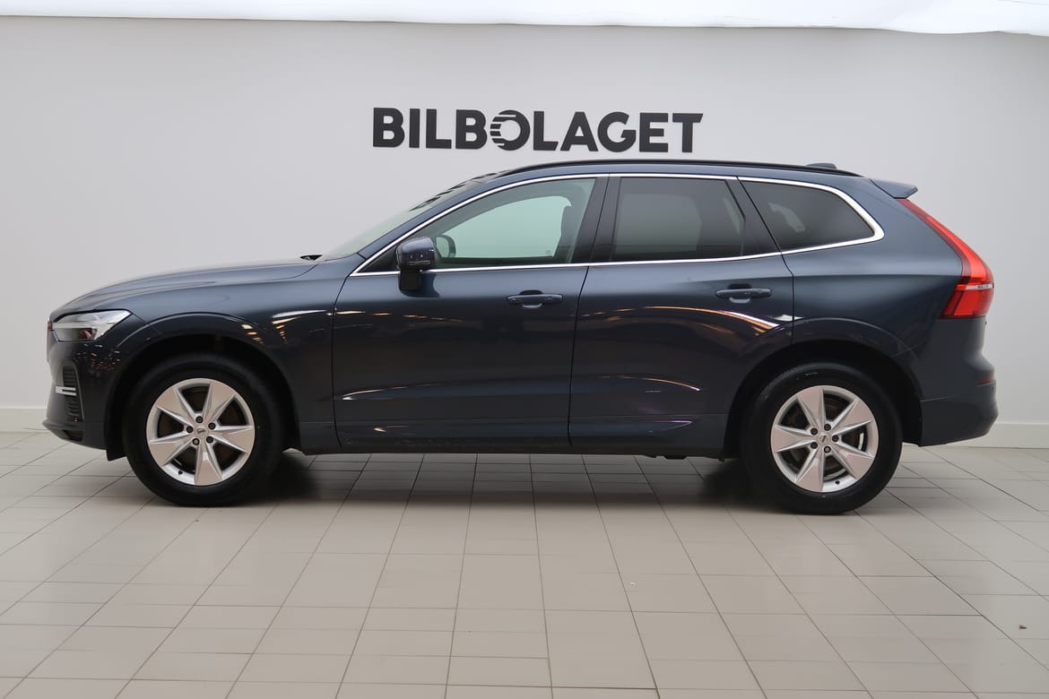 Volvo XC60 2022 - miniatyr 2