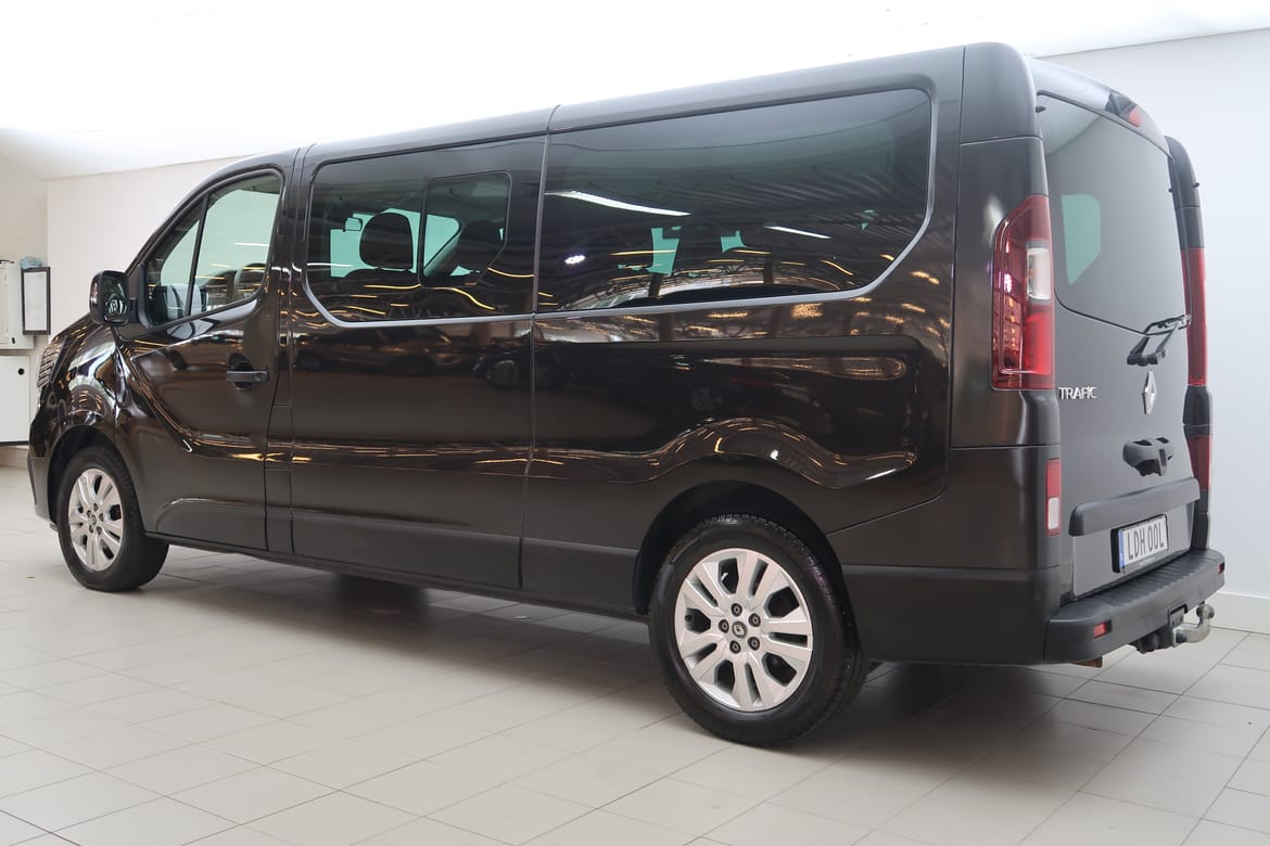 Renault Trafic 2023 - miniatyr 3