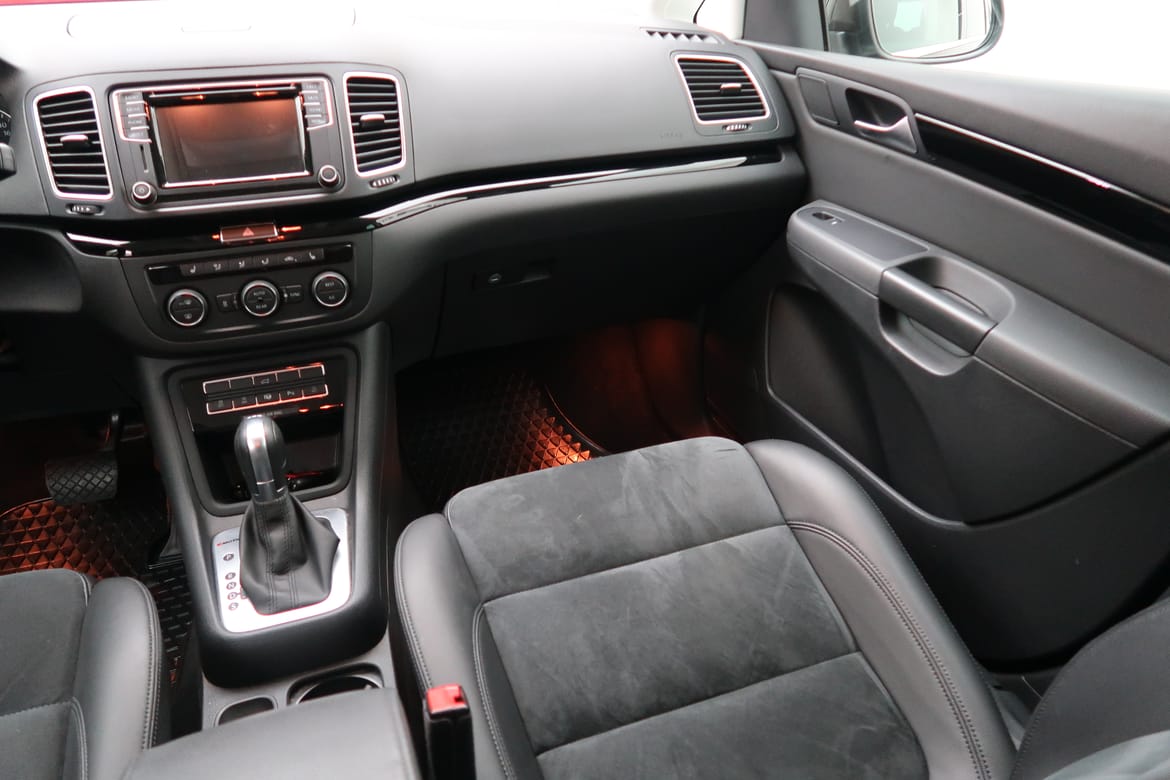 Volkswagen Sharan 2017 - miniatyr 8