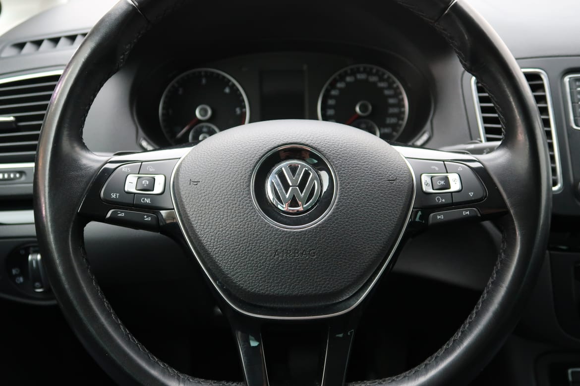 Volkswagen Sharan 2017 - miniatyr 10