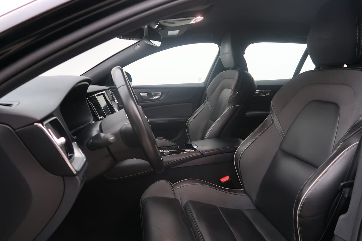 Volvo V60 2020 - miniatyr 4