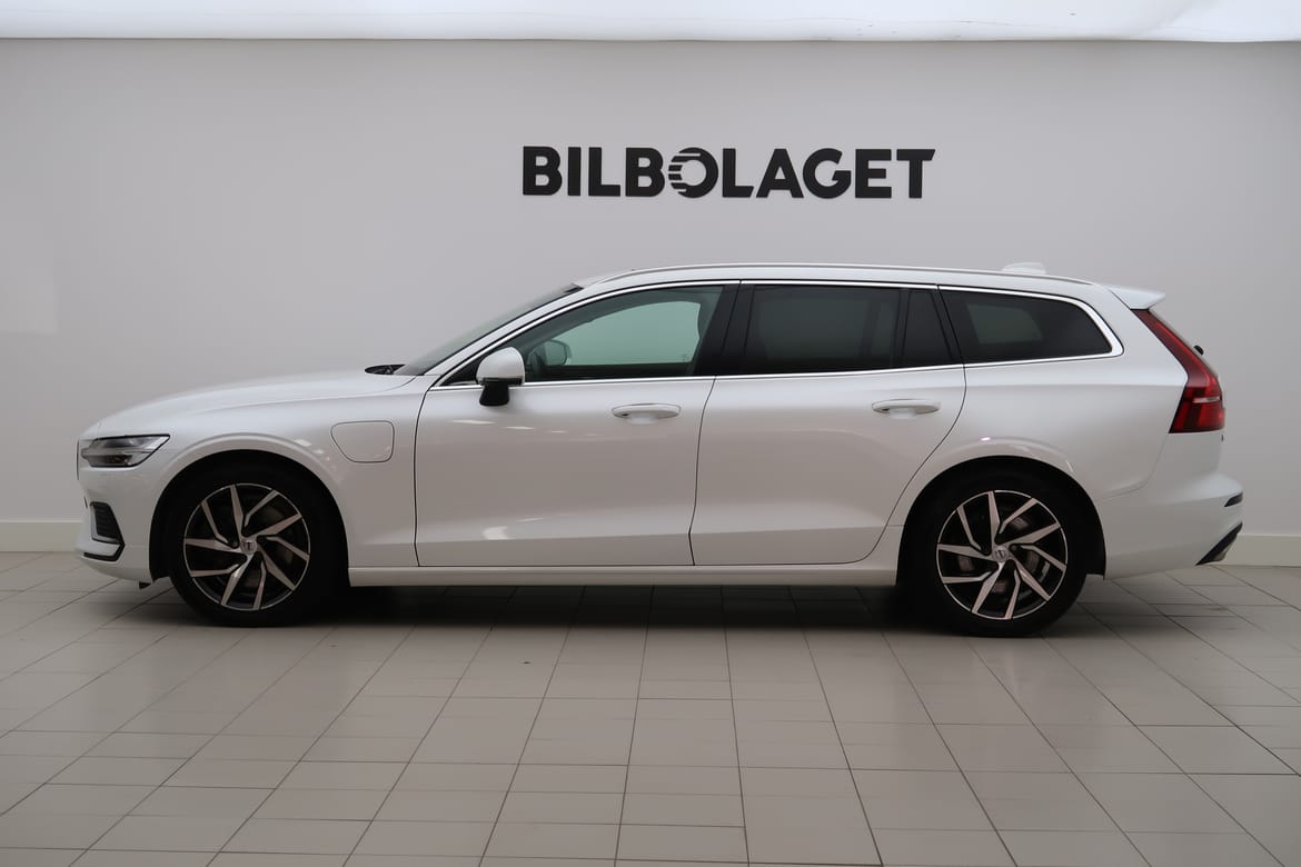 Volvo V60 2021 - miniatyr 2