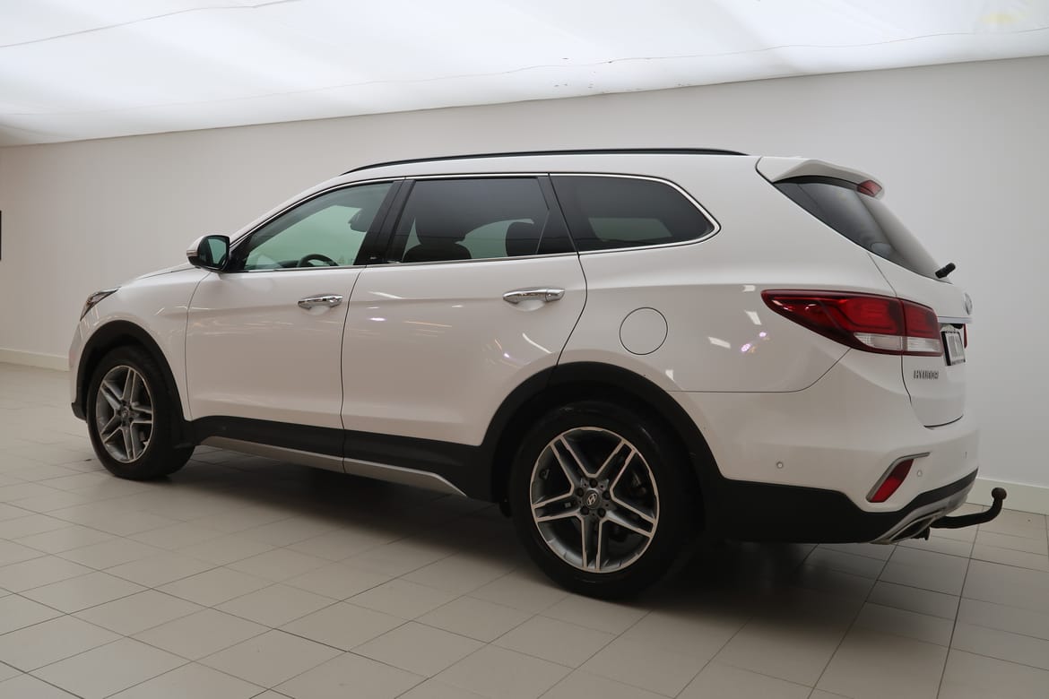 Hyundai Santa Fe 2017 - miniatyr 2