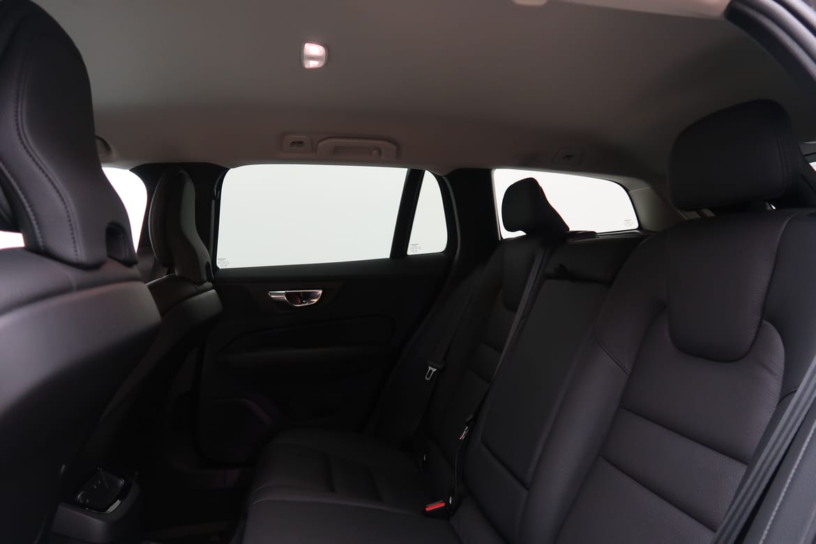 Volvo V60 2025 - miniatyr 5