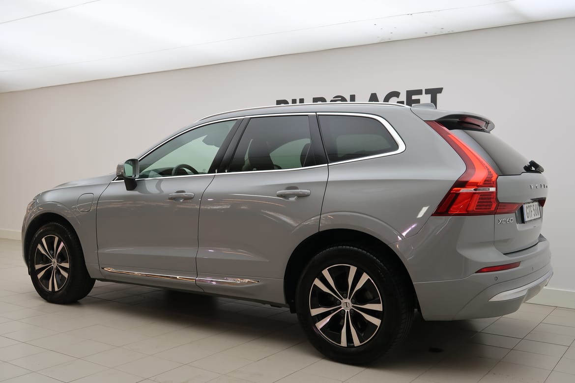 Volvo XC60 2024 - miniatyr 3