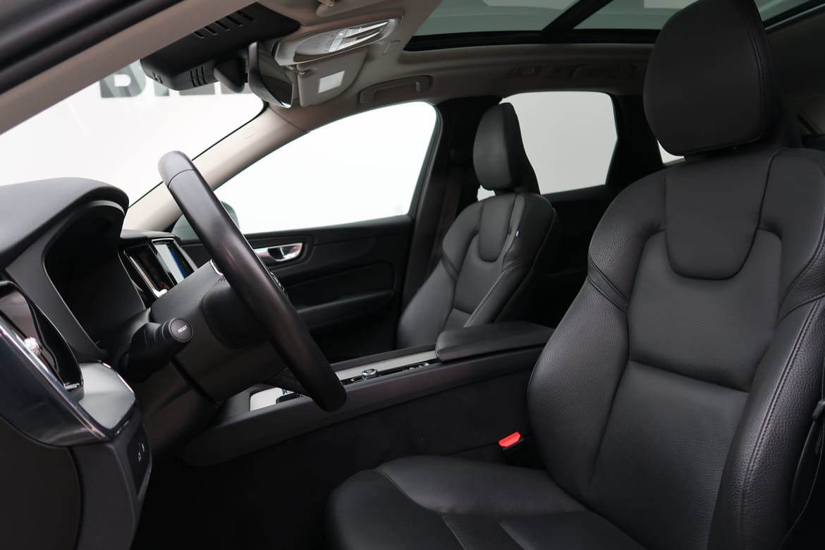 Volvo XC60 2024 - miniatyr 4