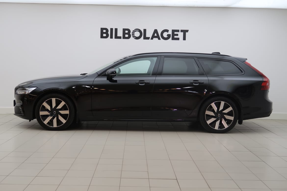 Volvo V90 2025 - miniatyr 2