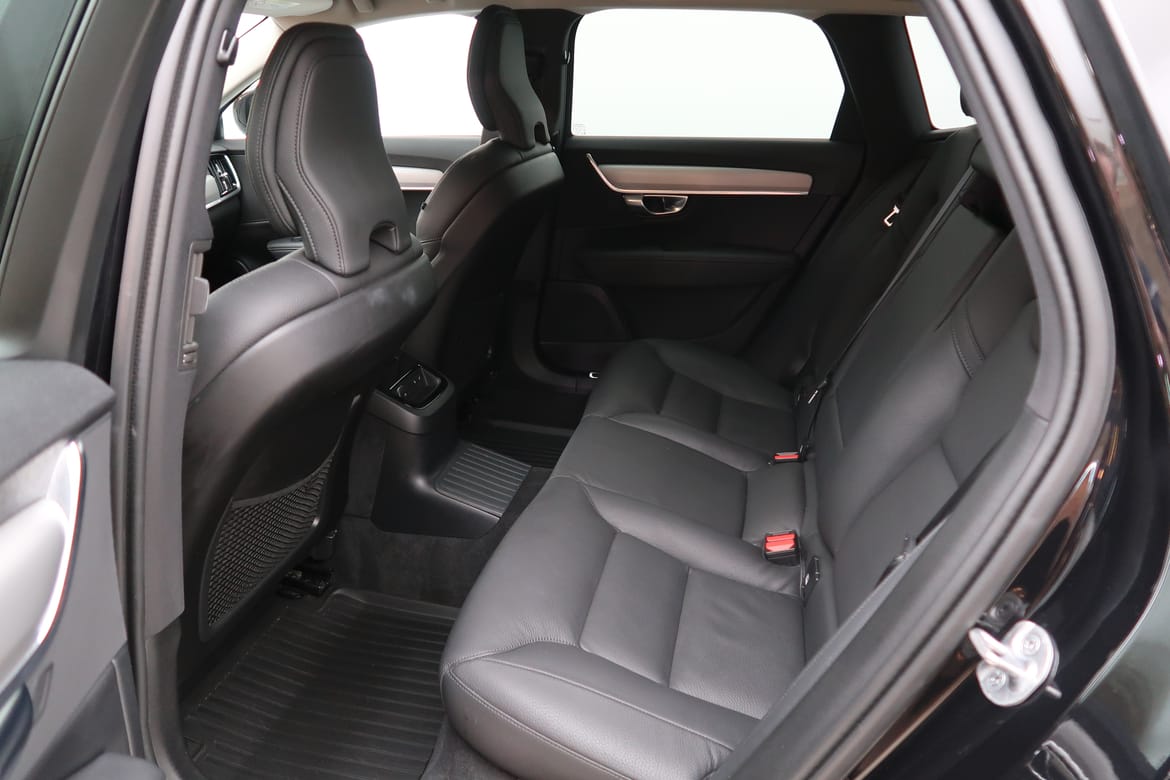 Volvo V90 2025 - miniatyr 5