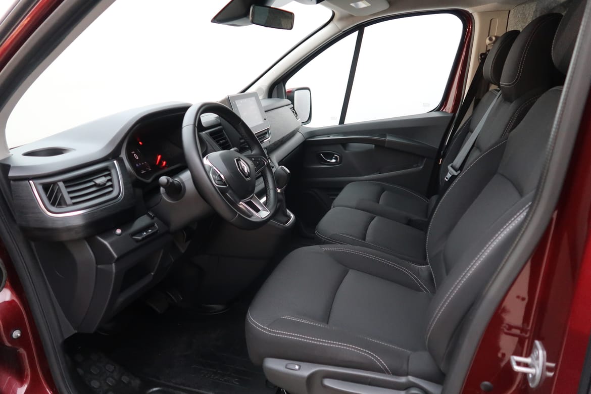 Renault Trafic 2024 - miniatyr 4