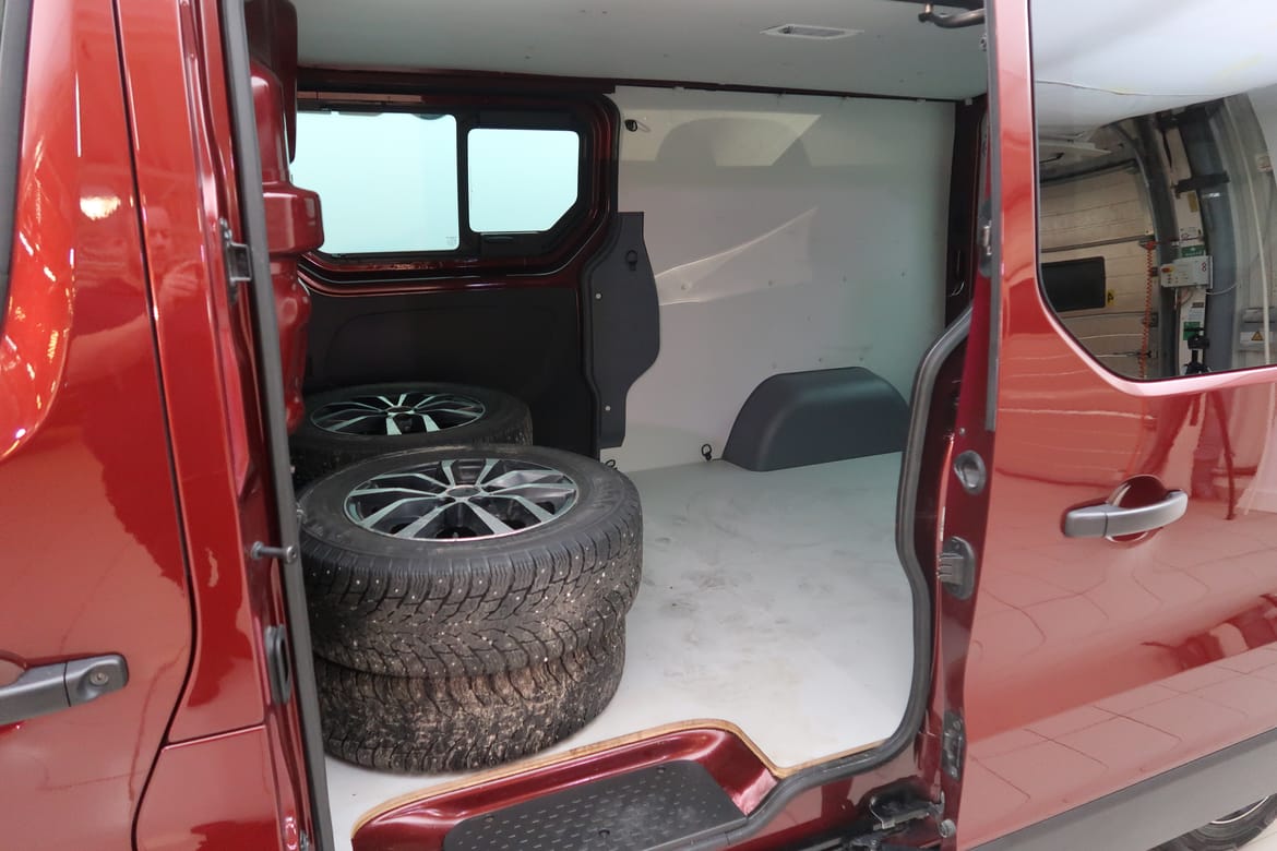 Renault Trafic 2024 - miniatyr 5