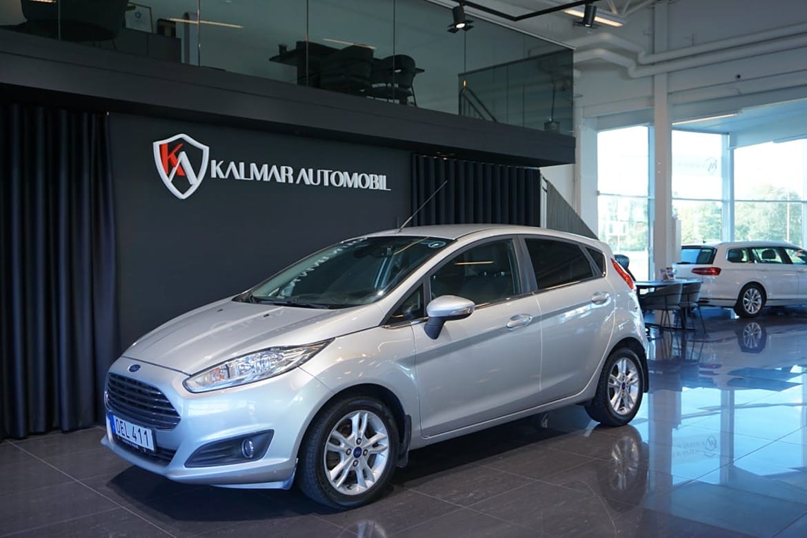 Ford Fiesta 2017 - miniatyr 4