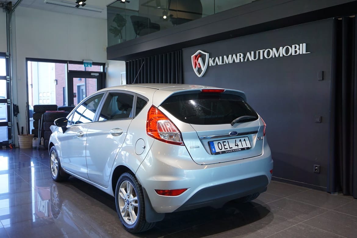 Ford Fiesta 2017 - miniatyr 6