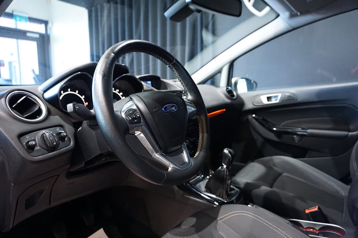 Ford Fiesta 2017 - miniatyr 10