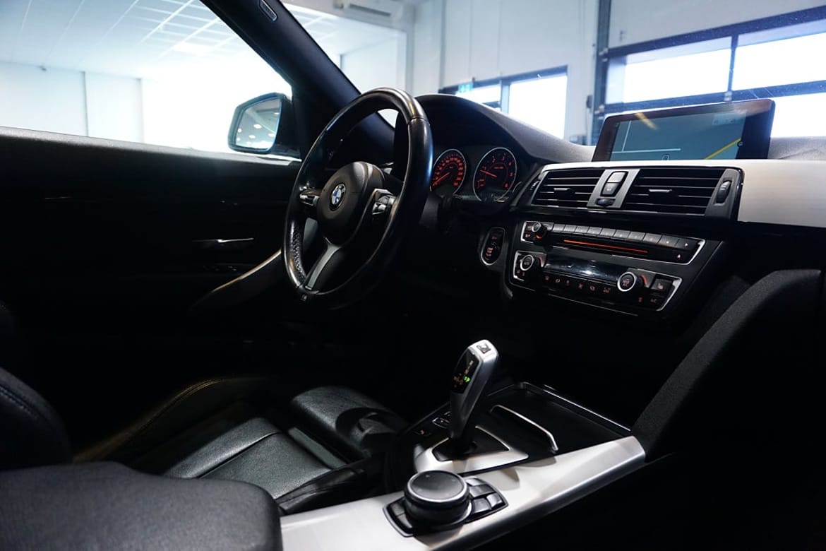 BMW 3-serie 2016 - miniatyr 17
