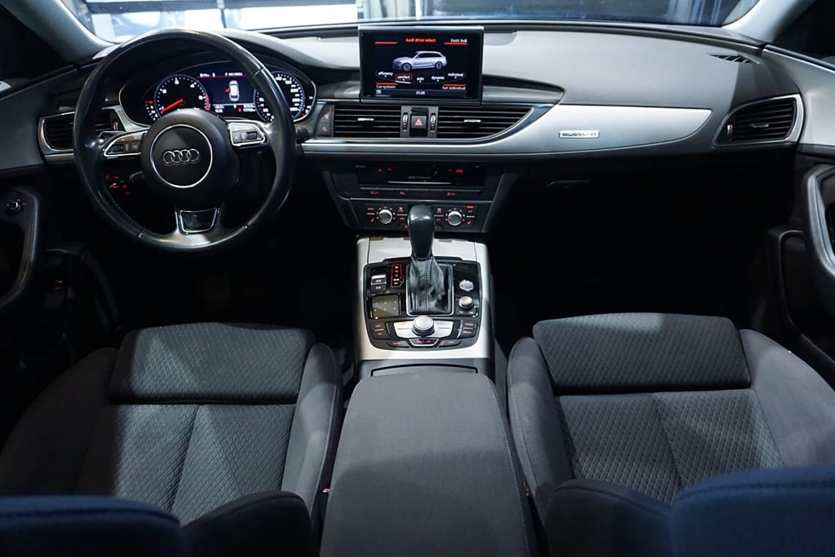 Audi A6 2018 - miniatyr 11