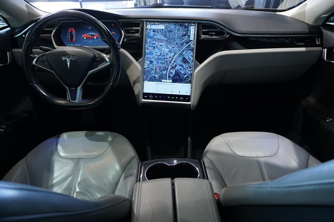 Tesla Model S 2013 - miniatyr 12