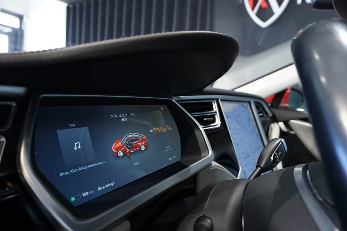 Tesla Model S 2013 - miniatyr 13