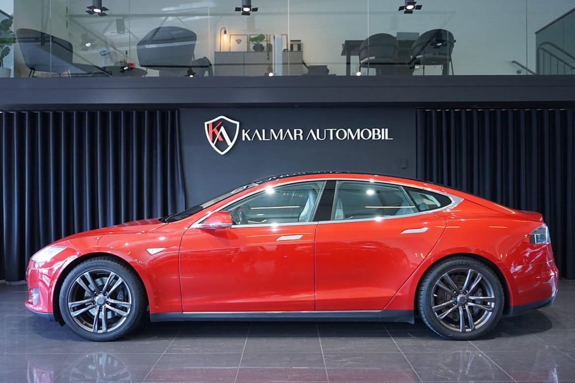 Tesla Model S 2013 - miniatyr 4