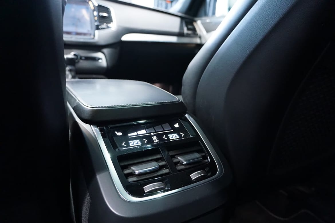 Volvo XC90 2017 - miniatyr 13