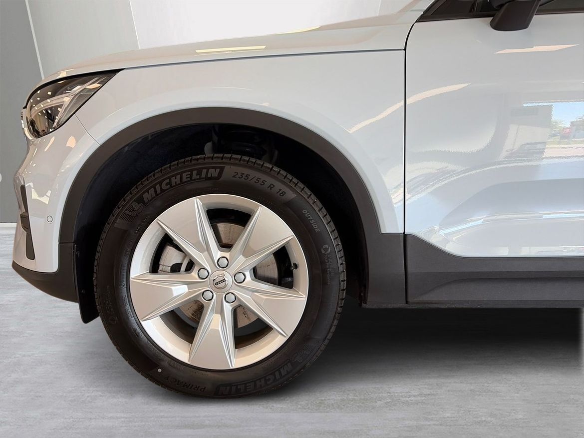 Volvo XC40 2025 - miniatyr 8