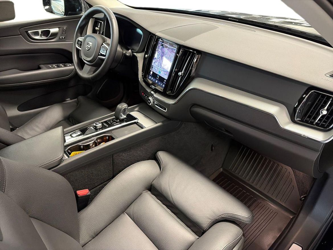 Volvo XC60 2025 - miniatyr 12