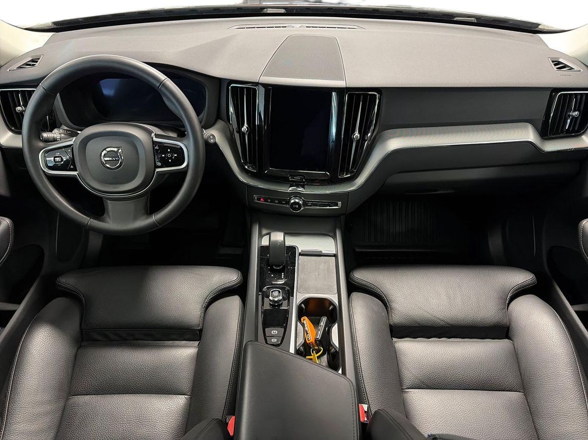 Volvo XC60 2025 - miniatyr 13