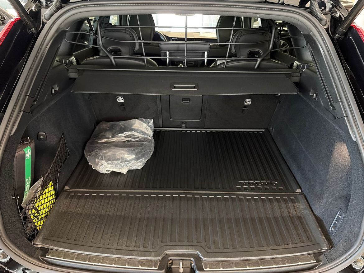 Volvo XC60 2025 - miniatyr 29