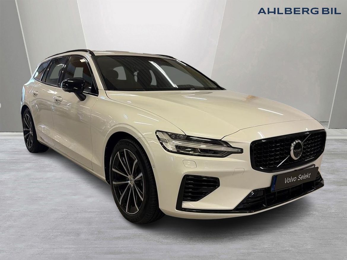 Volvo V60 2025 - bild 1 av 17