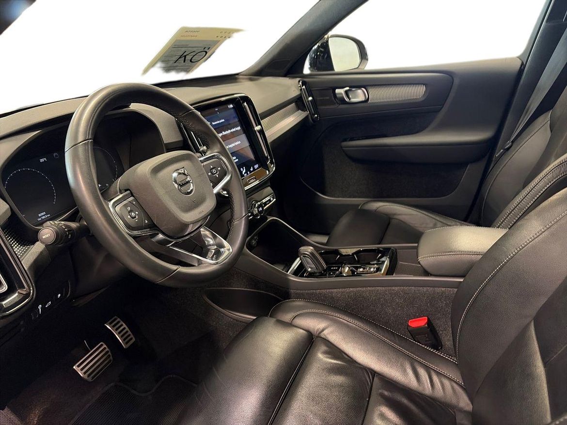 Volvo XC40 2022 - miniatyr 5