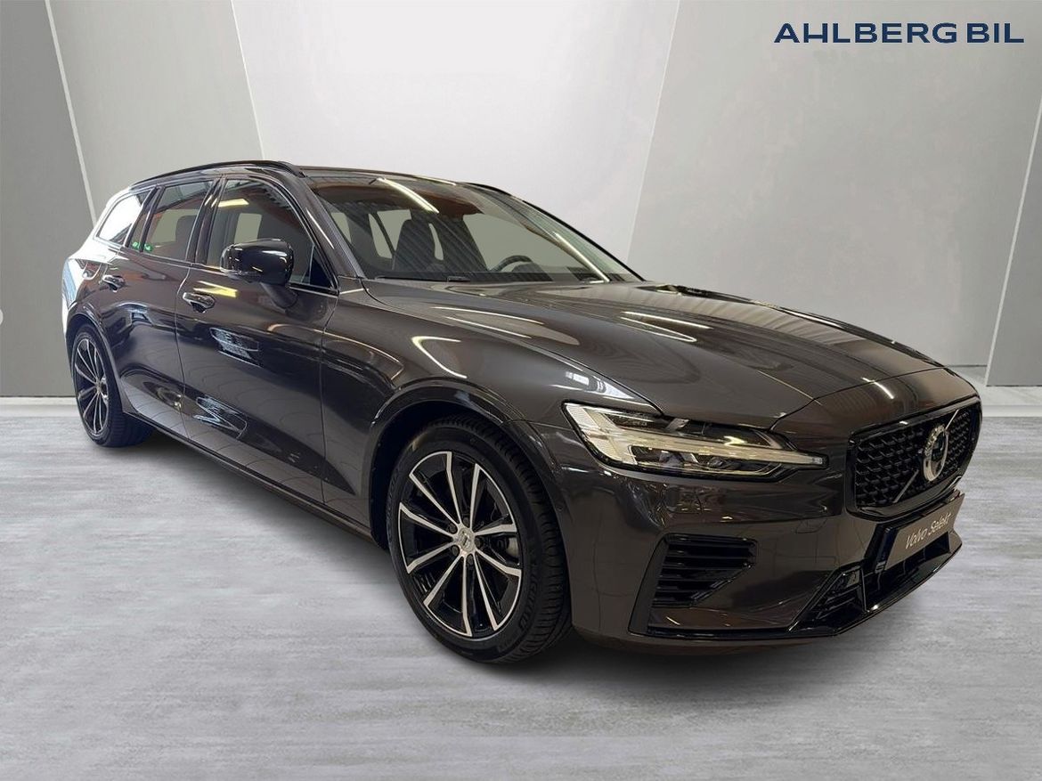 Volvo V60 2025 - bild 1 av 11