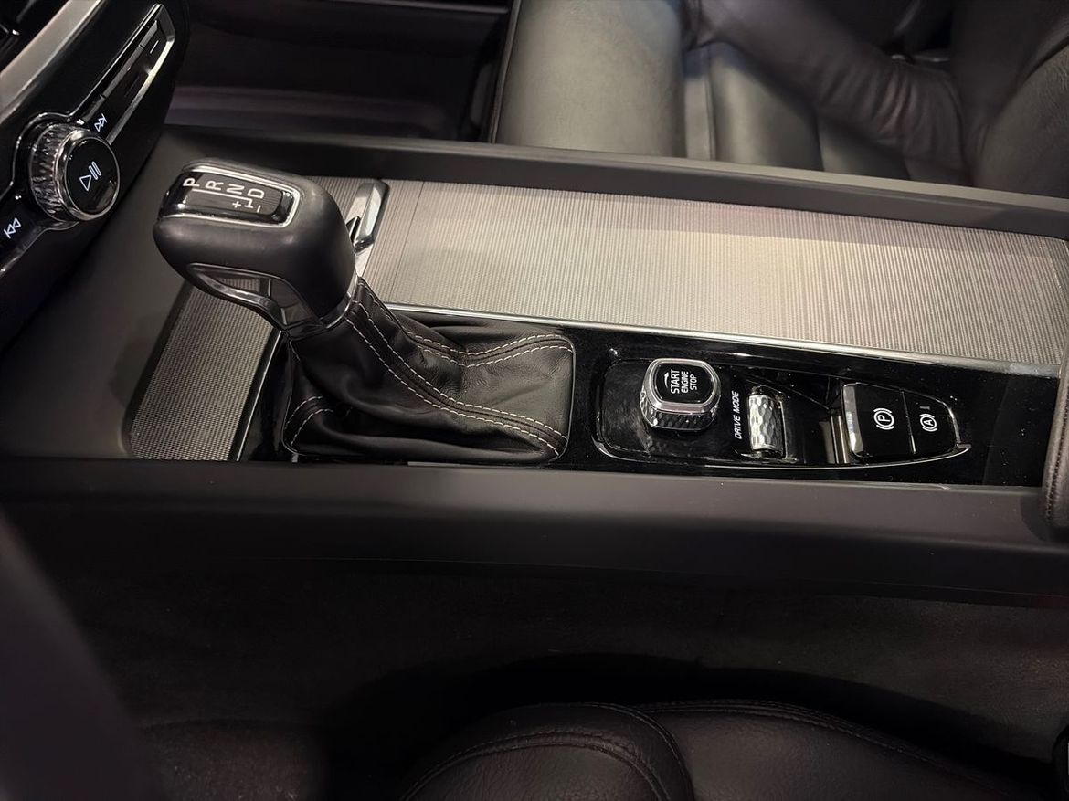 Volvo V60 2020 - miniatyr 10