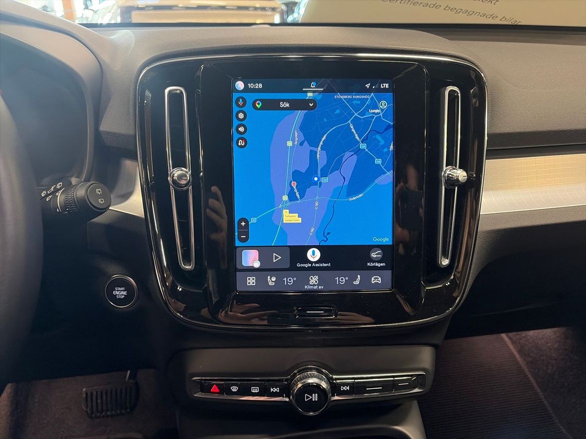 Volvo XC40 2025 - miniatyr 7