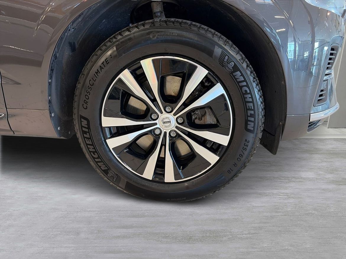 Volvo XC60 2024 - miniatyr 3