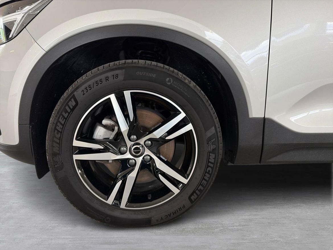Volvo XC40 2025 - miniatyr 8