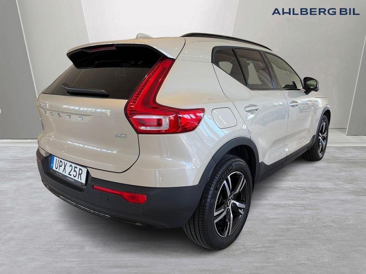 Volvo XC40 2025 - miniatyr 6